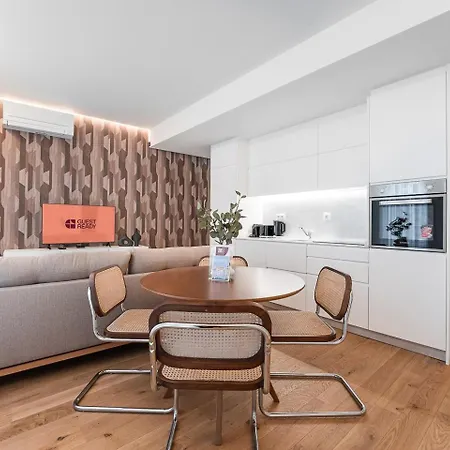 Daire Guestready - Golden Formosa