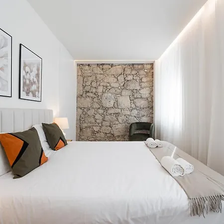 Daire Guestready - Golden Formosa *